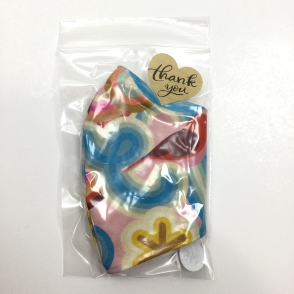 Pink Rainbow Swirl Bird Face Mask, Filti Filter - Picture 8 of 16